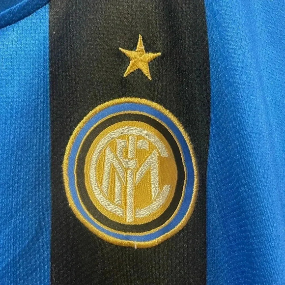 Inter Milan 08’ 09’ Football Soccer Jersey - Picture 3 of 7